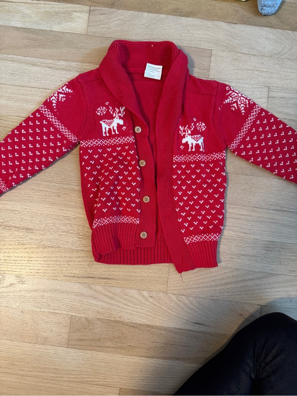 Source Unknown Red Knit Kids Shawl Collar Cardigan with Reindeer Motif
